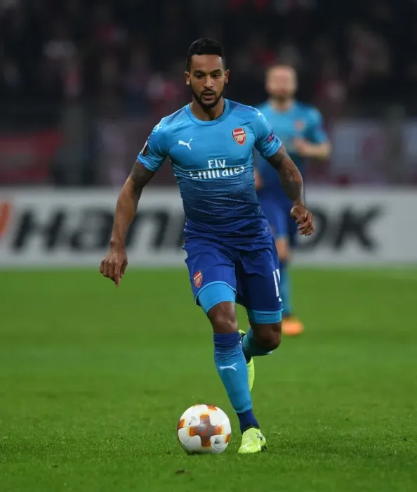 Framed Print : Theo Walcott in Action: Arsenal vs. BATE Borisov, UEFA Europa League 2017-18 Framed Print : Theo Walcott in Action: Arsenal vs. BATE Borisov, UEFA Europa League 2017-18