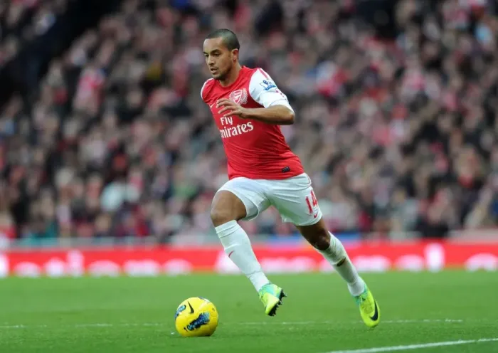 Framed Print : Theo Walcott in Action: Arsenal vs. Everton, Premier League 2011-12 Framed Print : Theo Walcott in Action: Arsenal vs. Everton, Premier League 2011-12