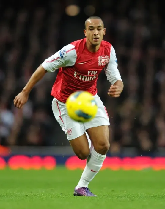 Framed Print : Theo Walcott in Action: Arsenal vs. Queens Park Rangers (2011-12) Framed Print : Theo Walcott in Action: Arsenal vs. Queens Park Rangers (2011-12)