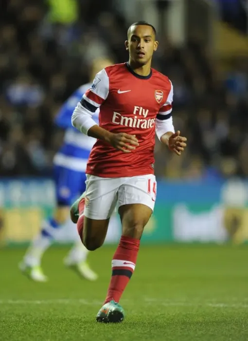 Framed Print : Theo Walcott in Action: Arsenal vs. Reading, Premier League 2012-13 Framed Print : Theo Walcott in Action: Arsenal vs. Reading, Premier League 2012-13