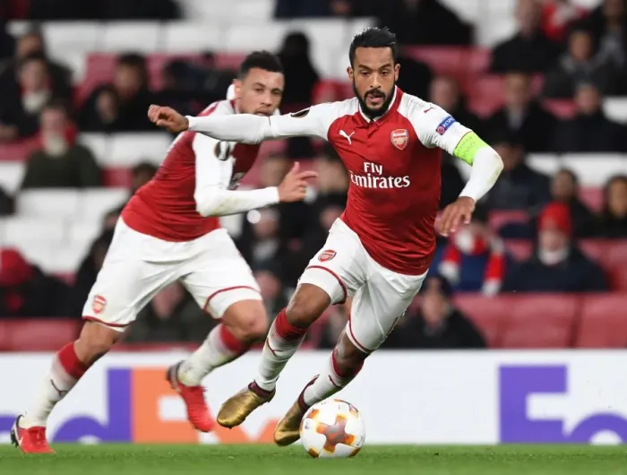 Framed Print : Theo Walcott in Action: Arsenal vs BATE Borisov, UEFA Europa League (2017-18)