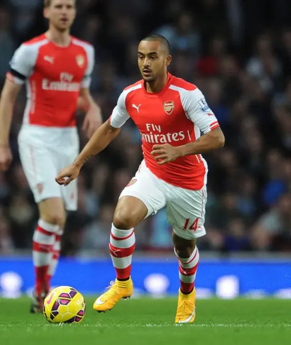 Framed Print : Theo Walcott in Action: Arsenal vs Burnley, Premier League 2014 / 15