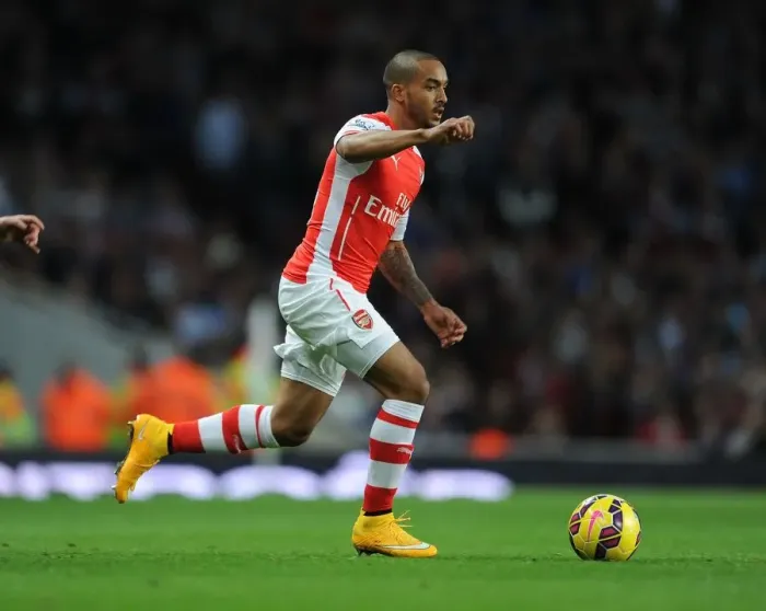 Framed Print : Theo Walcott in Action: Arsenal vs Burnley, Premier League 2014 / 15 Framed Print : Theo Walcott in Action: Arsenal vs Burnley, Premier League 2014 / 15