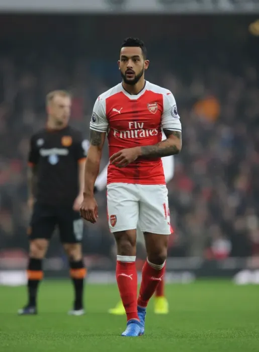 Framed Print : Theo Walcott in Action: Arsenal vs Hull City, Premier League 2016-17 Framed Print : Theo Walcott in Action: Arsenal vs Hull City, Premier League 2016-17