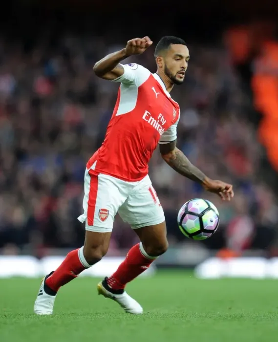 Framed Print : Theo Walcott in Action: Arsenal vs Middlesbrough, Premier League 2016-17 Framed Print : Theo Walcott in Action: Arsenal vs Middlesbrough, Premier League 2016-17