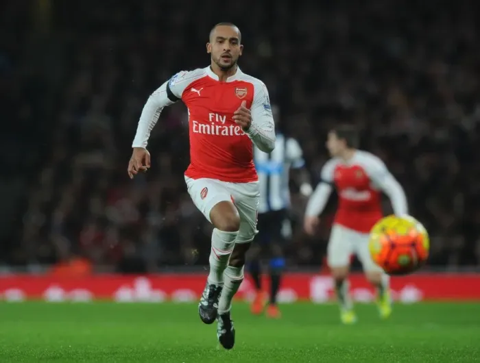 Framed Print : Theo Walcott in Action: Arsenal vs Newcastle United, Premier League 2015-16 Framed Print : Theo Walcott in Action: Arsenal vs Newcastle United, Premier League 2015-16