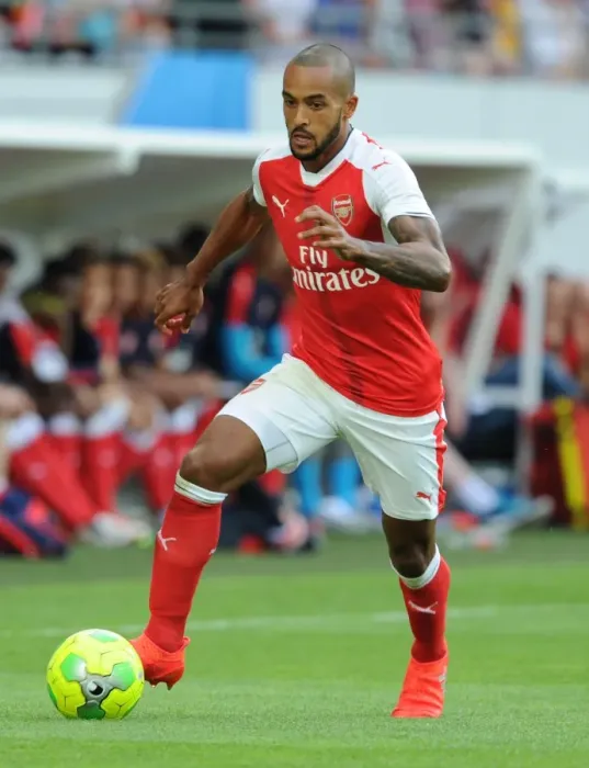 Framed Print : Theo Walcott in Action: Arsenal vs RC Lens (2016) Pre-Season Friendly