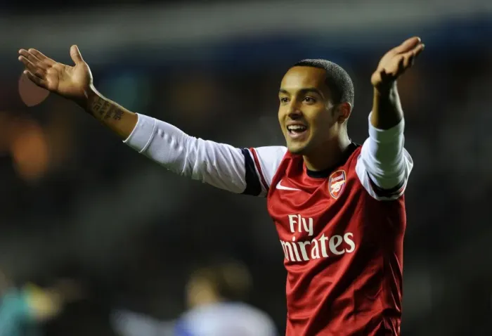 Framed Print : Theo Walcott in Action: Arsenal's Star Forward Shines Against Reading in Capital One Cup 2012-13