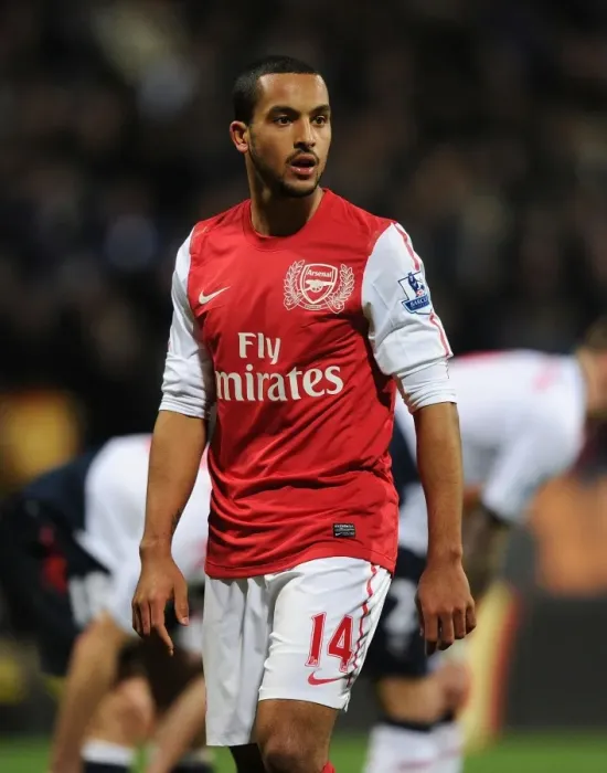 Framed Print : Theo Walcott in Action: Bolton Wanderers vs. Arsenal, Premier League 2011-12 Framed Print : Theo Walcott in Action: Bolton Wanderers vs. Arsenal, Premier League 2011-12
