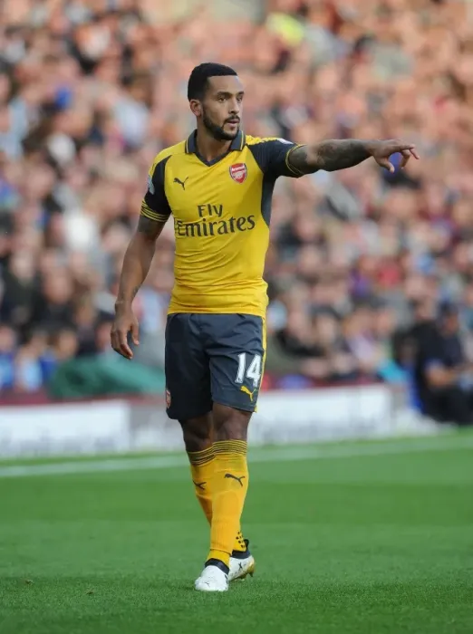 Framed Print : Theo Walcott in Action: Burnley vs Arsenal, Premier League 2016-17 Framed Print : Theo Walcott in Action: Burnley vs Arsenal, Premier League 2016-17