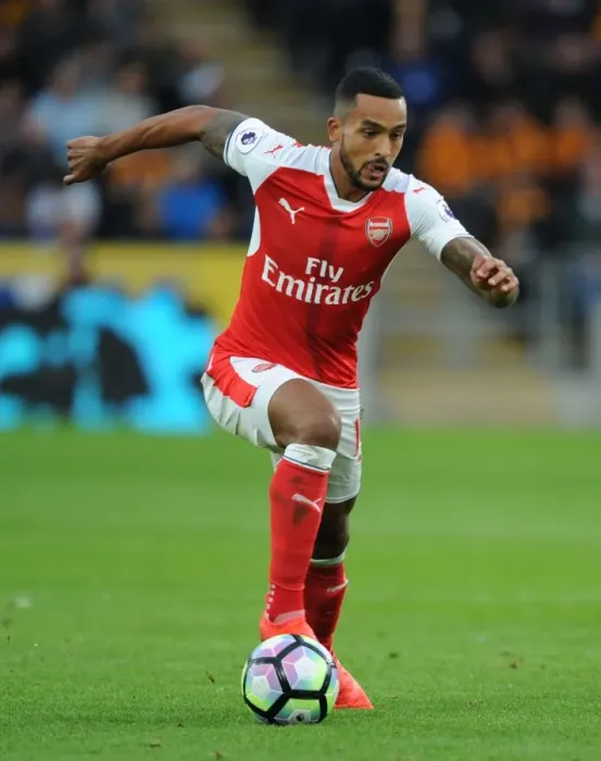 Framed Print : Theo Walcott in Action: Hull City vs Arsenal, Premier League 2016-17