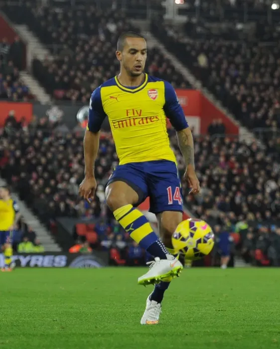 Framed Print : Theo Walcott in Action: Southampton vs. Arsenal, Premier League 2014-15
