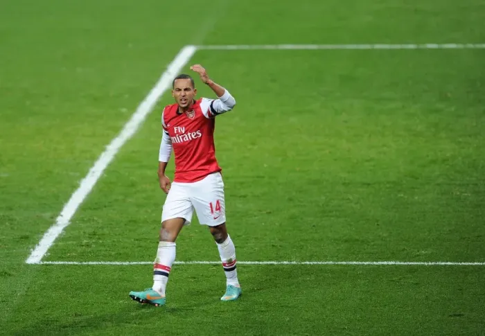 Framed Print : Theo Walcott (Arsenal). Arsenal 0: 2 Manchester City. Barclays Premier League. Emirates Stadium Framed Print : Theo Walcott (Arsenal). Arsenal 0: 2 Manchester City. Barclays Premier League. Emirates Stadium