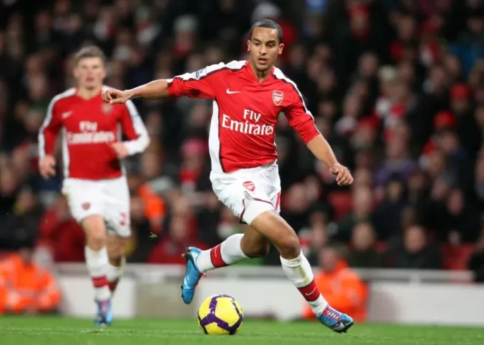 Framed Print : Theo Walcott (Arsenal). Arsenal 0: 3 Chelsea. Barclays Premier League. Emirates Stadium