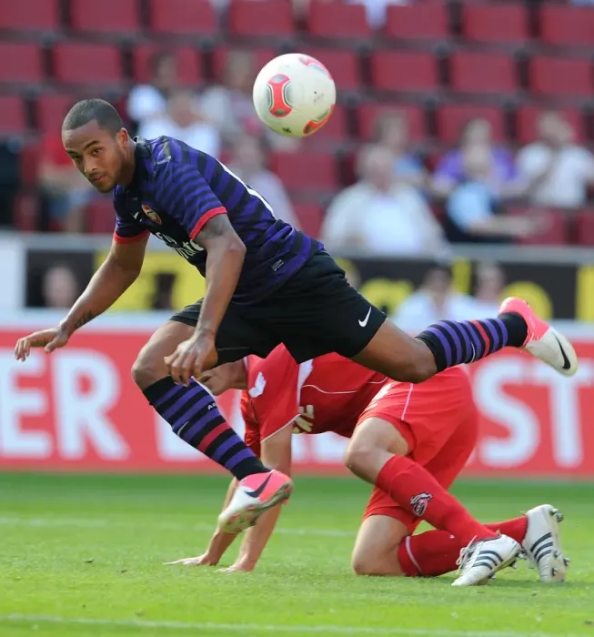 Framed Print : Theo Walcott (Arsenal). Cologne 0: 4 Arsenal. Pre Season Friendly. Rhein Energie Stadium Framed Print : Theo Walcott (Arsenal). Cologne 0: 4 Arsenal. Pre Season Friendly. Rhein Energie Stadium