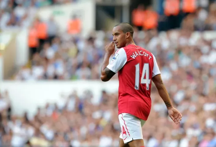 Framed Print : Theo Walcott (Arsenal). Tottenham Hotspur 2: 1 Arsenal. Barclays Premier League