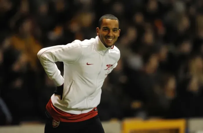 Framed Print : Theo Walcott (Arsenal). Wolverhampton Wanderers 0: 2 Arsenal. Barclays Premier League