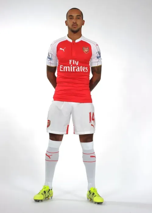 Framed Print : Theo Walcott at Arsenal's 2015-16 First Team Photocall