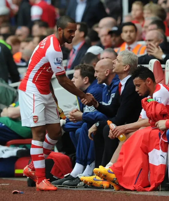 Framed Print : Theo Walcott Bids Farewell to Wenger: Arsenal's Emotional Last Match under Arsene Wenger against West Bromwich Albion (2015)