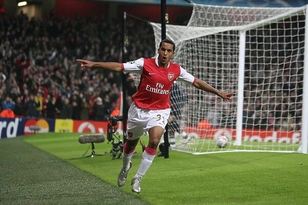 Theo Walcott celebrates scoring his 2nd goal, Arsenals 5th