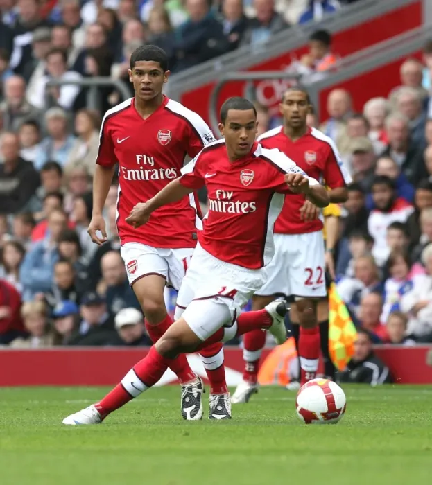 Framed Print : Theo Walcott and Denilson's Dominance: Arsenal's 4-0 Win Over Blackburn Rovers, September 2008