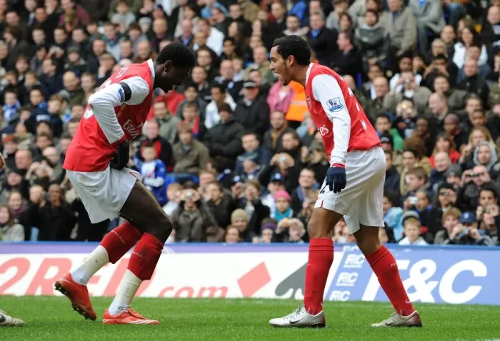 Framed Print : Theo Walcott and Emmanuel Adebayor: Unity in Victory - Arsenal's Dramatic 2nd Goal vs. Birmingham City, 2008