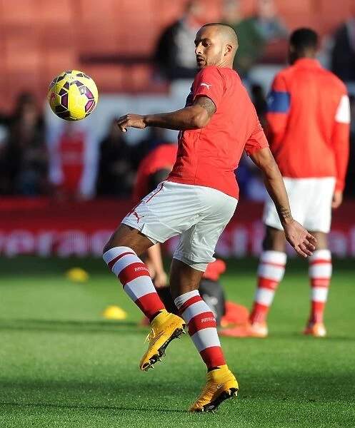 Theo Walcott Gears Up: Arsenal vs Burnley, Premier League 2014