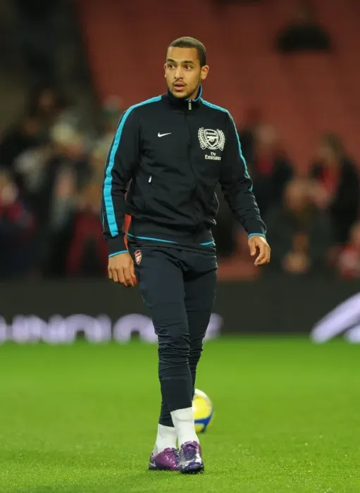 Framed Print : Theo Walcott Gears Up: Arsenal vs Leeds United, FA Cup 2011-12 Framed Print : Theo Walcott Gears Up: Arsenal vs Leeds United, FA Cup 2011-12