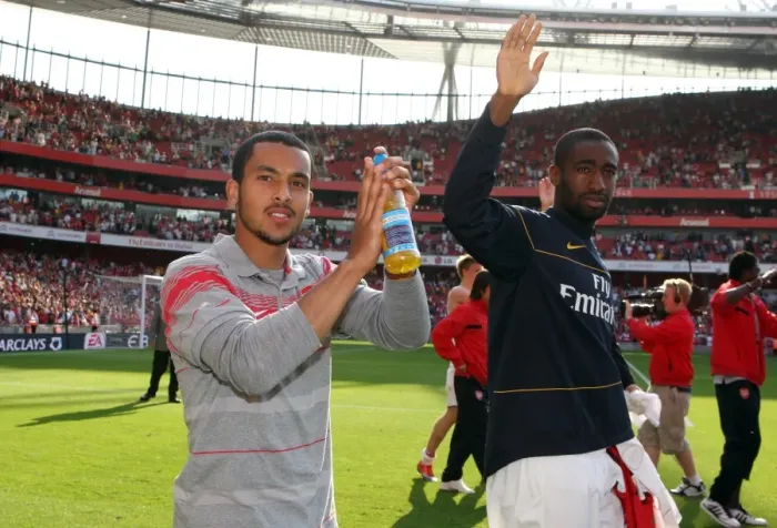 Framed Print : Theo Walcott and Johan Djourou Framed Print : Theo Walcott and Johan Djourou