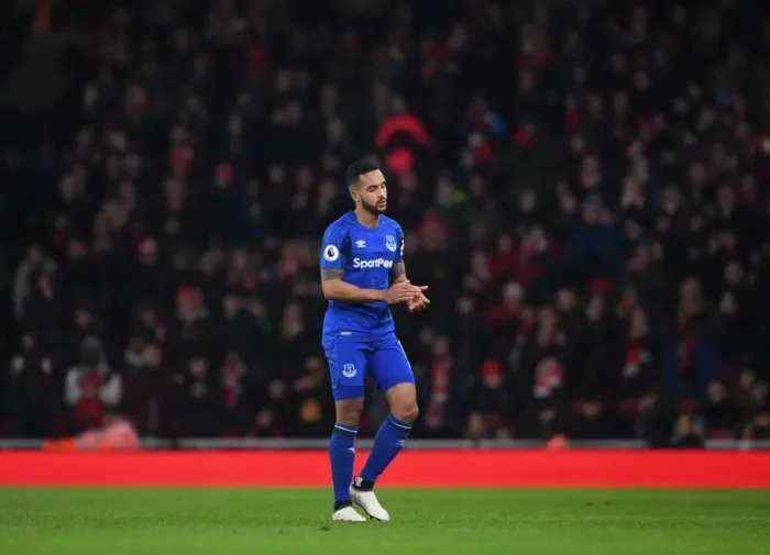 Framed Print : Theo Walcott Leaves the Field: Arsenal vs. Everton, Premier League 2017-18 Framed Print : Theo Walcott Leaves the Field: Arsenal vs. Everton, Premier League 2017-18