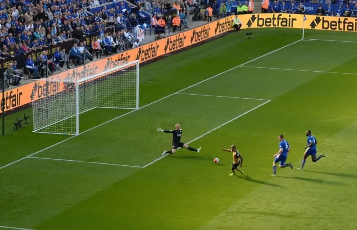 Framed Print : Theo Walcott Scores Against Kasper Schmeichel: A Goal to Remember (Leicester City vs. Arsenal, 2015 / 16) Framed Print : Theo Walcott Scores Against Kasper Schmeichel: A Goal to Remember (Leicester City vs. Arsenal, 2015 / 16)