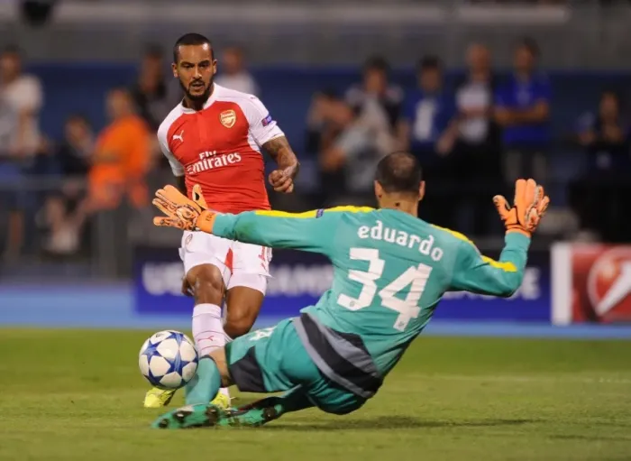 Framed Print : Theo Walcott Scores Against Former Team: Arsenal vs. Dinamo Zagreb, UEFA Champions League, 2015