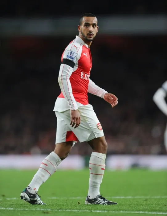 Framed Print : Theo Walcott vs Bournemouth: Arsenal's Star Forward Battles in Premier League Clash (2015-16)