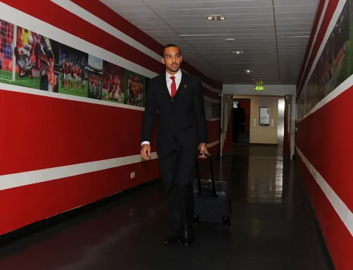 Framed Print : Theo Walcott's Arrival: Arsenal vs. Olympique de Marseille, UEFA Champions League (2013)