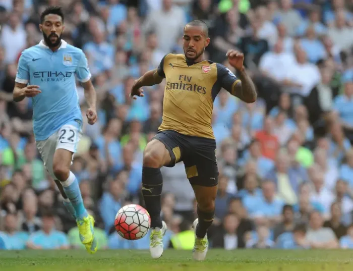 Framed Print : Theo Walcott's Blazing Run: Manchester City vs. Arsenal, Premier League 2015-16 Framed Print : Theo Walcott's Blazing Run: Manchester City vs. Arsenal, Premier League 2015-16