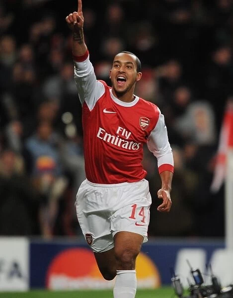 Theo Walcott's Brace: Arsenal's 3-1 Victory Over Partizan Belgrade in the Champions League
