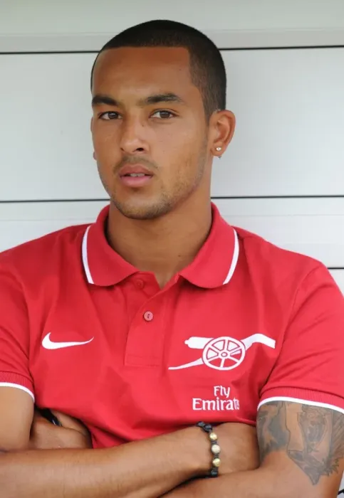 Framed Print : Theo Walcott's Brilliant Performance: Arsenal Thrashes Barnet 4-0