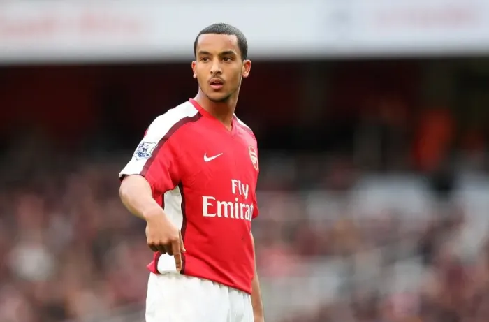 Framed Print : Theo Walcott's Brilliant Performance: Arsenal's 4-0 Victory Over Blackburn Rovers in the Premier League