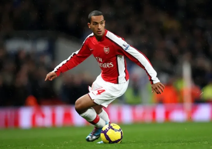 Framed Print : Theo Walcott's Disappointing Night: Arsenal 0-3 Chelsea, Barclays Premier League, Emirates Stadium (November 29, 2009)