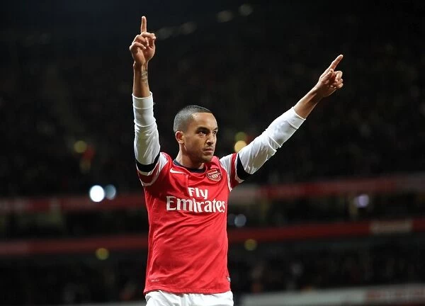 Theo Walcott's Double Strike: Arsenal's Victory over Newcastle United (Premier League 2012-13)