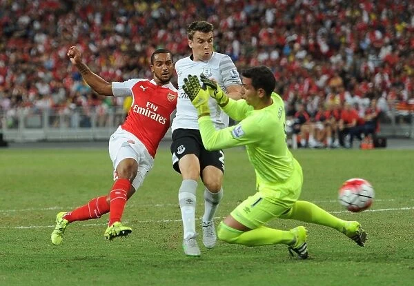 Theo Walcott's Dramatic Goal: Arsenal vs. Everton - Overcoming Coleman and Robles in the Barclays Asia Trophy 2015-16