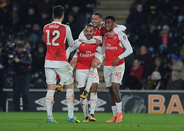Theo Walcott's Hat-Trick: Arsenal Secures FA Cup Victory over Hull City