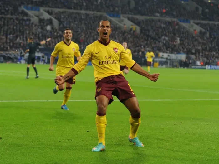 Framed Print : Theo Walcott's Historic Stunner: Arsenal's First Goal Against Schalke 04 in the 2012-13 Champions League