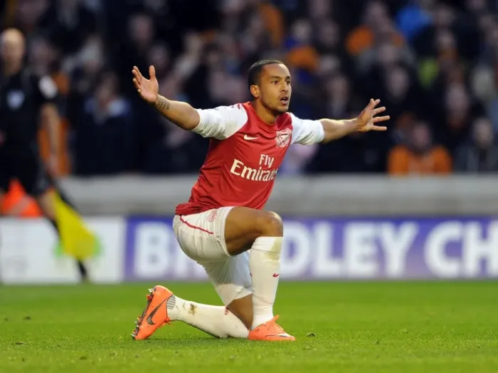 Framed Print : Theo Walcott's Penalty Appeal: Wolverhampton Wanderers vs. Arsenal (2011-12)