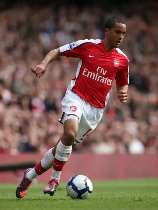 Framed Print : Theo Walcott's Strike: Arsenal 1-0 Wolverhampton Wanderers, Barclays Premier League (2010) Framed Print : Theo Walcott's Strike: Arsenal 1-0 Wolverhampton Wanderers, Barclays Premier League (2010)