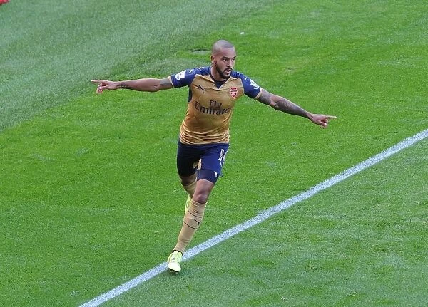 Theo Walcott's Thrilling Goal: Arsenal's Triumph over Leicester City (2015 / 16)