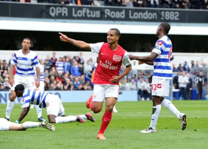 Framed Print : Theo Walcott's Thrilling Goal Celebration: Arsenal's Triumph at Queens Park Rangers, Premier League 2011-12 Framed Print : Theo Walcott's Thrilling Goal Celebration: Arsenal's Triumph at Queens Park Rangers, Premier League 2011-12