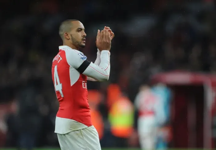 Framed Print : Theo Walcott's Triumphant Moment with Arsenal Fans after Arsenal v Newcastle United Match, Premier League 2015-16