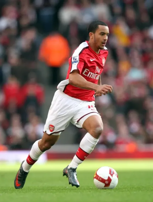 Framed Print : Theo Walcott's Unforgettable Performance: Arsenal's 4-0 Triumph Over Blackburn Rovers (14 / 3 / 09)