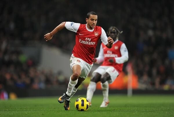 Theo Walcott's Winning Goal: Arsenal 2-1 Everton, Barclays Premier League, Emirates Stadium (January 2, 2011)